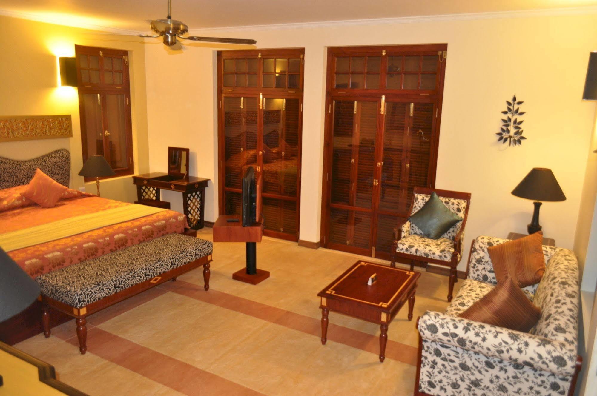 Cocoon Resort And Villas Induruwa Εξωτερικό φωτογραφία